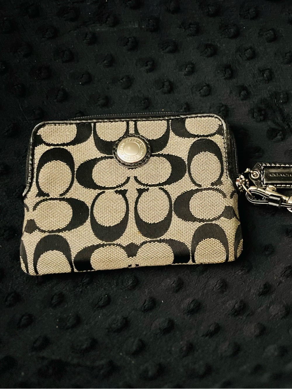 Coach Signature Canvas Wristlet in gray/Black